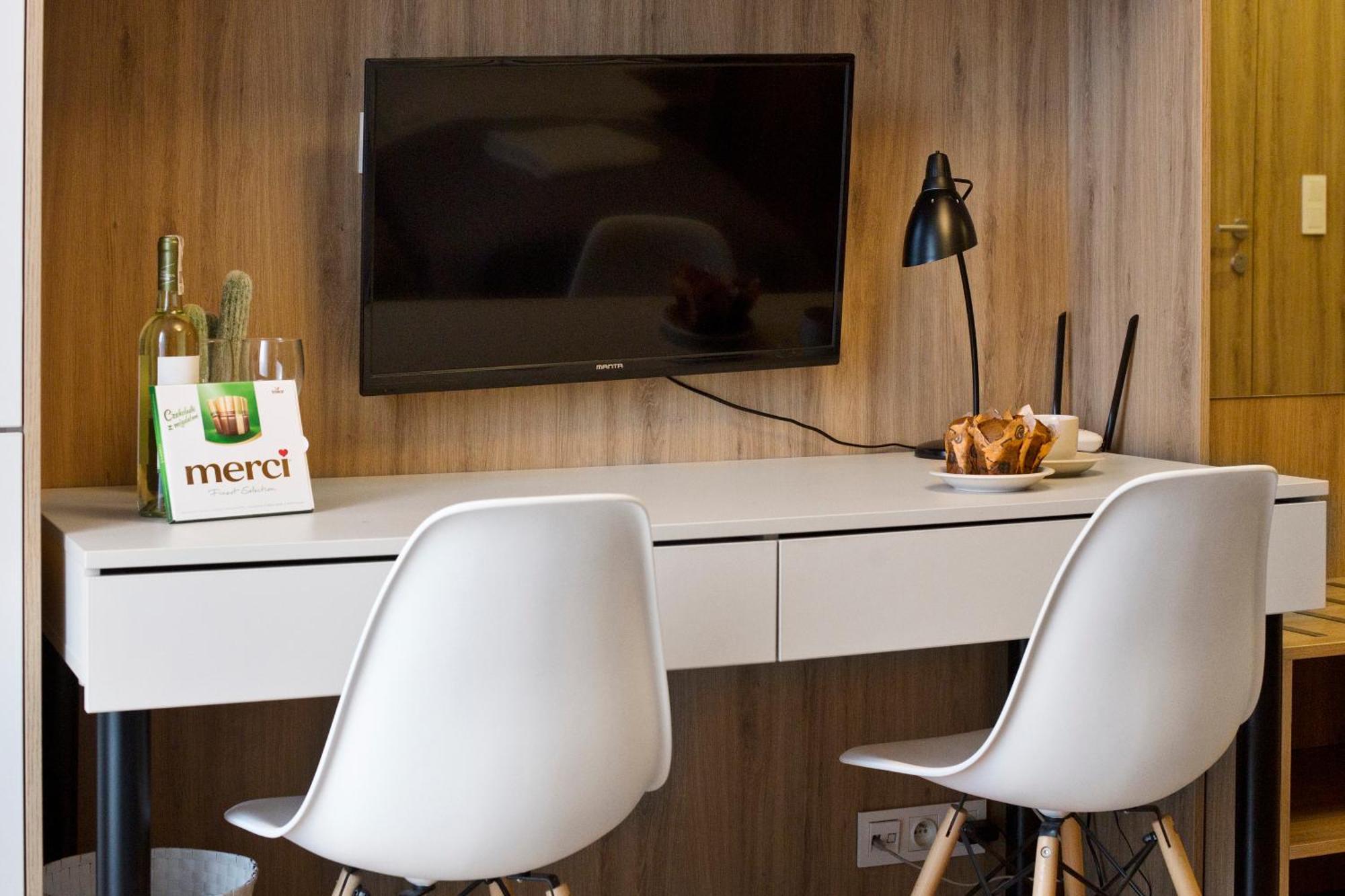 Wolska Residence Serviced Apartments Varsóvia Quarto foto